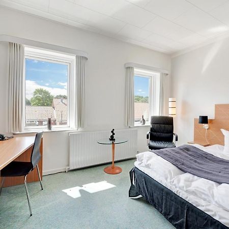 Hotel Jernbanegade Kibæk エクステリア 写真