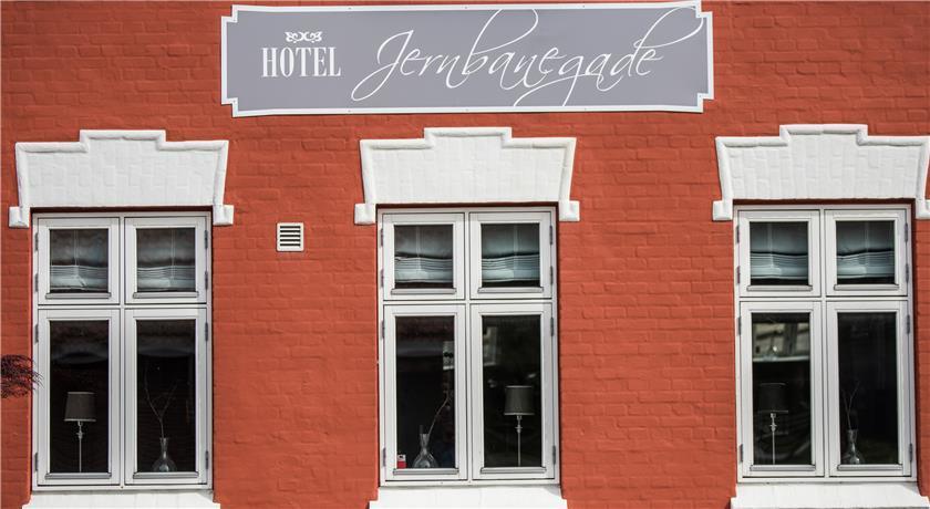 Hotel Jernbanegade Kibæk エクステリア 写真