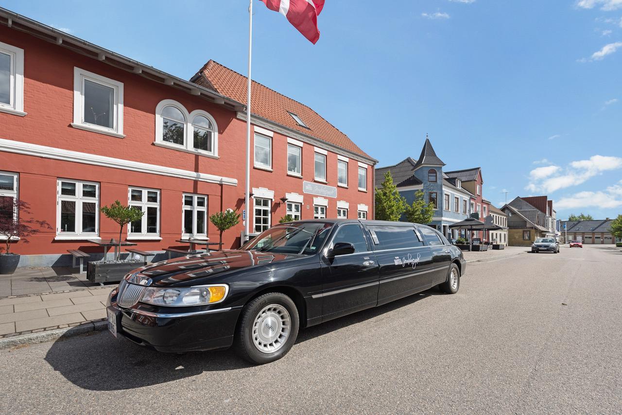 Hotel Jernbanegade Kibæk エクステリア 写真